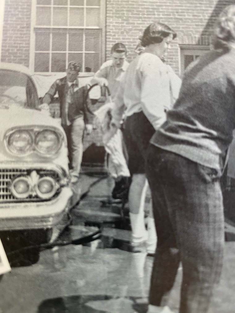 wTl2GcebQsC2tKZxNBkHIg